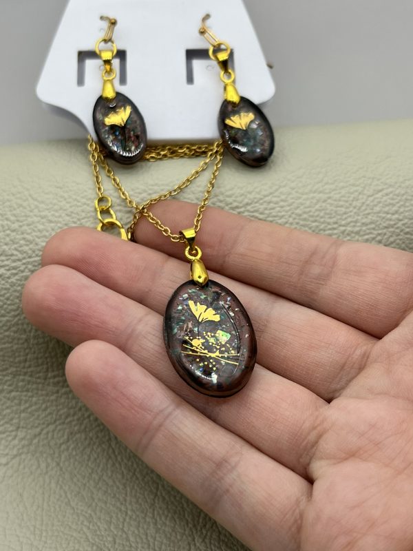 Abalone Shells & Flowers Jewelry Set - Image 6