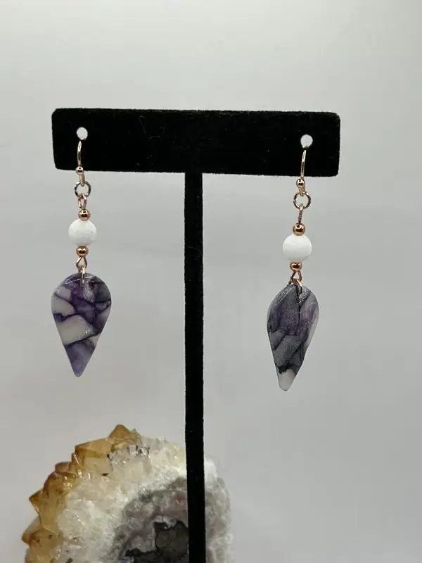 White Jade Faux Agate Earrings - Image 4
