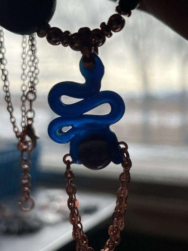 Chevron Amethyst & Rose Gold Snake Necklace - Image 11