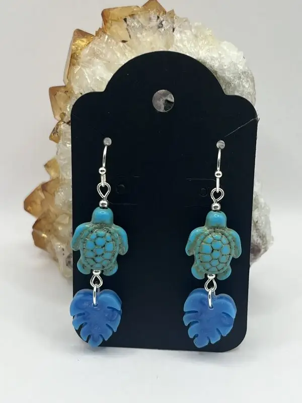 magnesite turtle earrings - Image 2