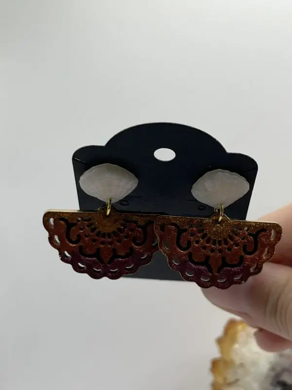 Fans & Shells Earrings - Image 4