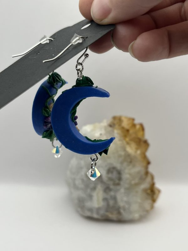Blue Midnight Garden Earrings - Image 9