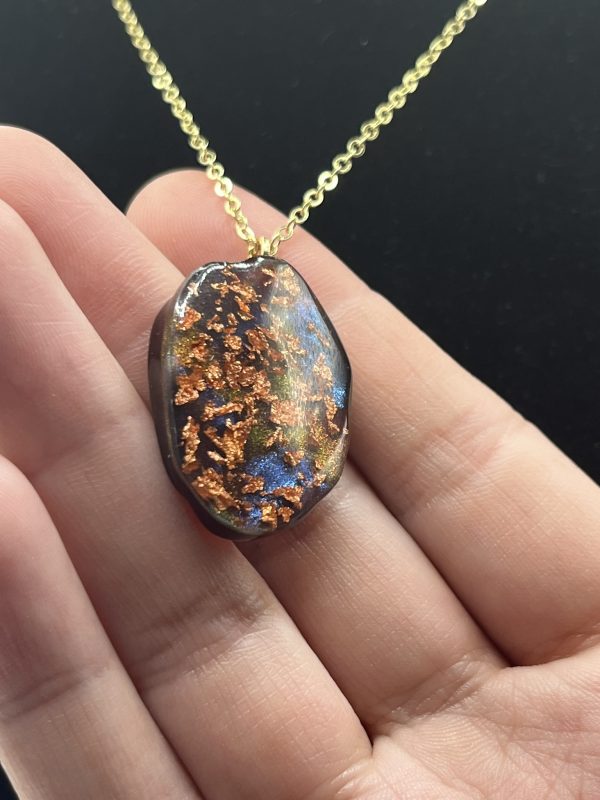 Two-Toned Gold Cat Eye Necklace - Image 6