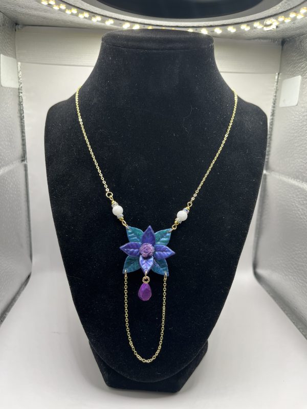 Fairycore White Jade Necklace - Image 2